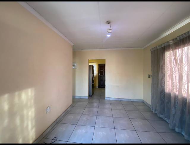 3 BEDROOM HOUSE FOR SALE IN VANDERBIJLPARK CE 4